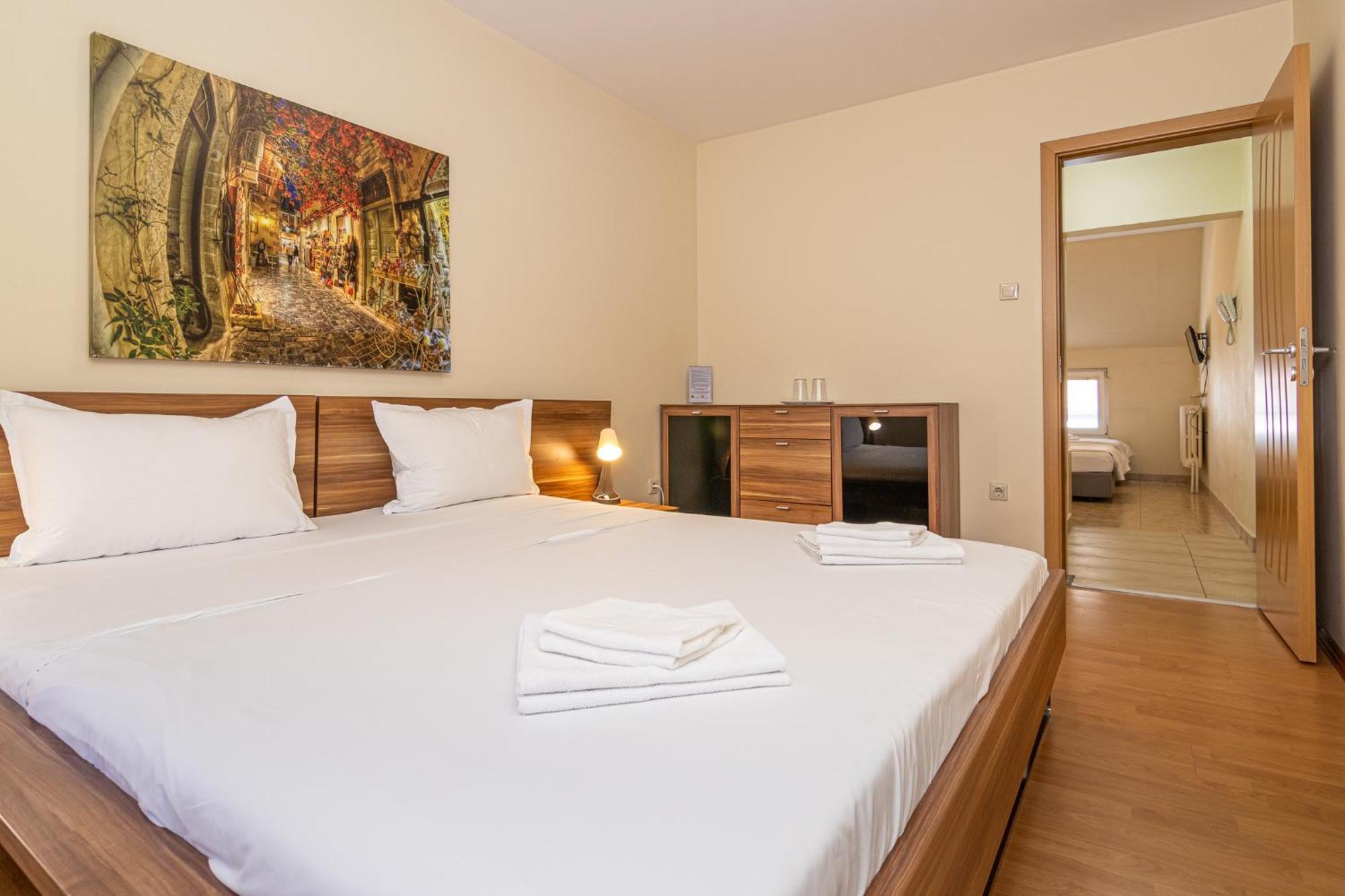 Family Hotel Madrid Sofya Dış mekan fotoğraf