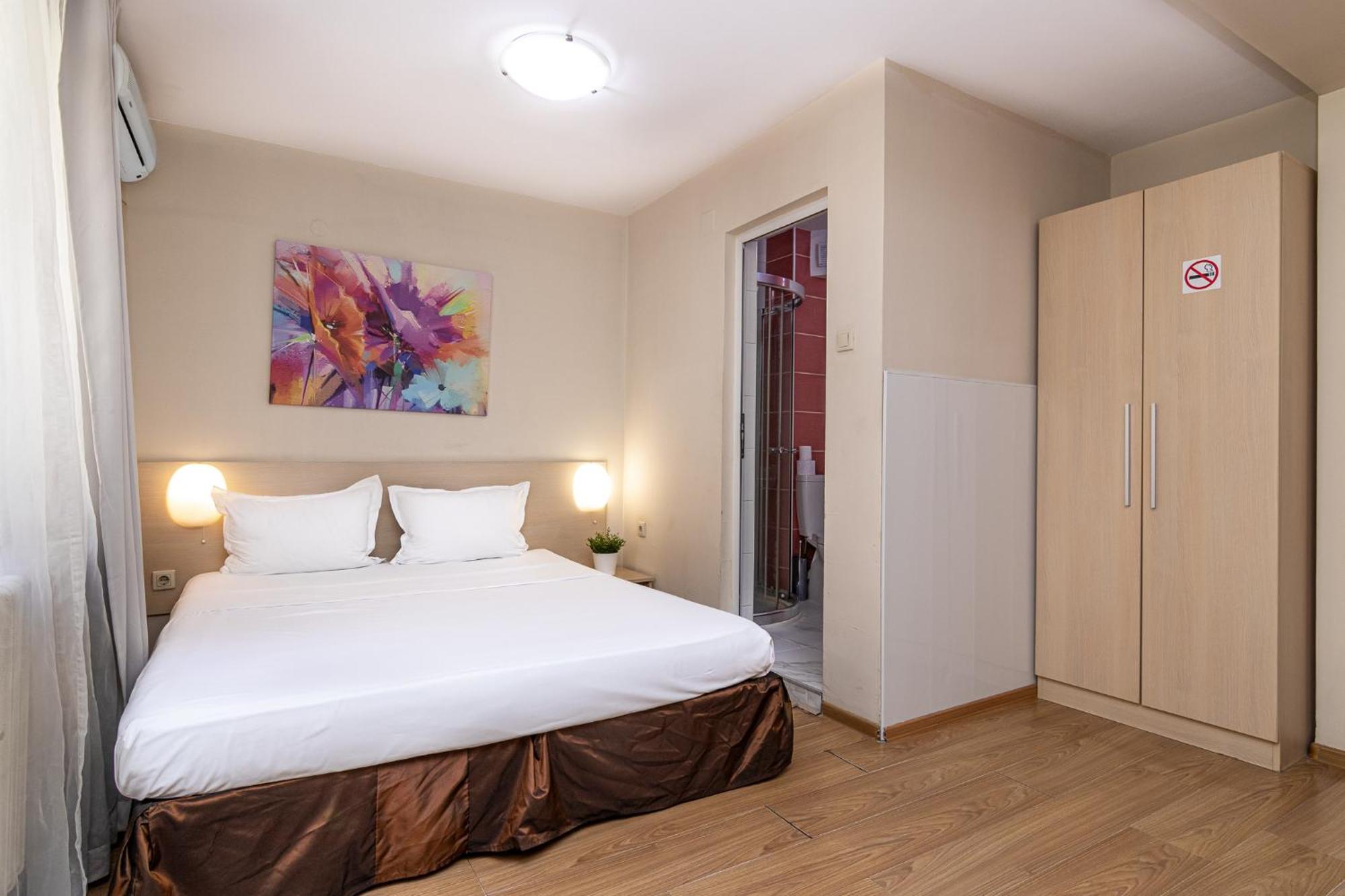 Family Hotel Madrid Sofya Dış mekan fotoğraf