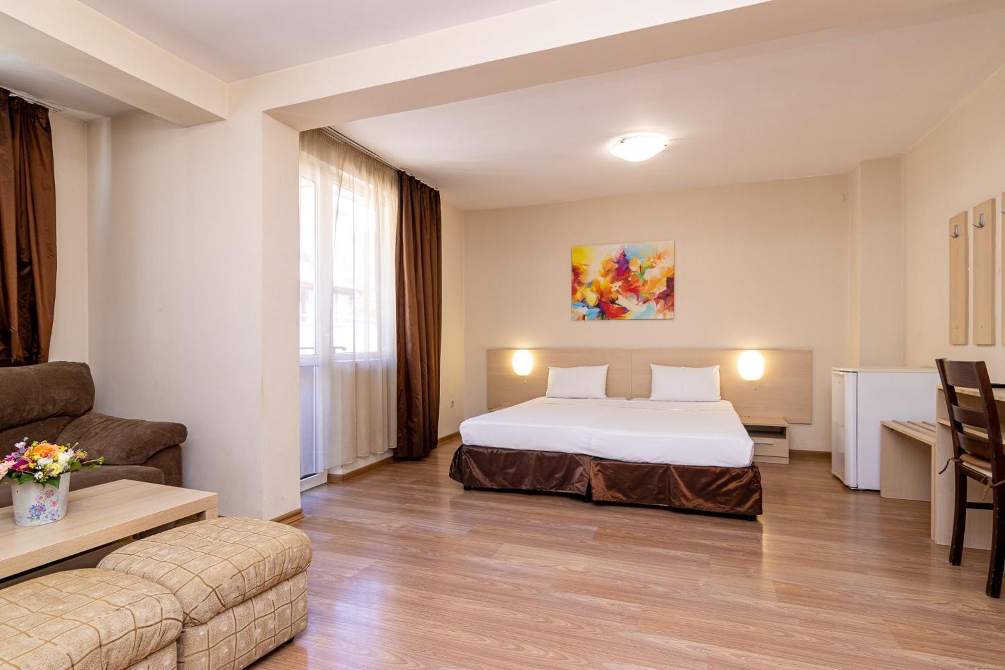 Family Hotel Madrid Sofya Dış mekan fotoğraf