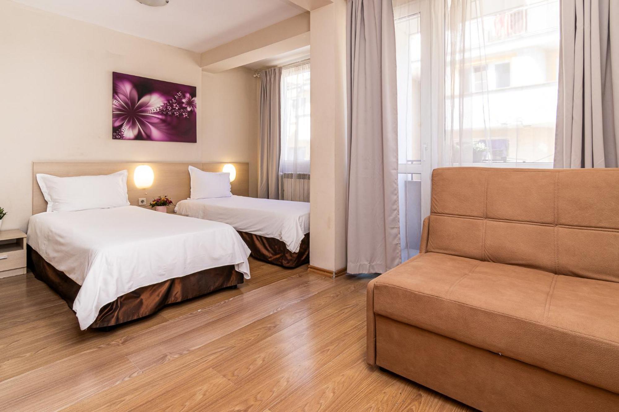 Family Hotel Madrid Sofya Dış mekan fotoğraf