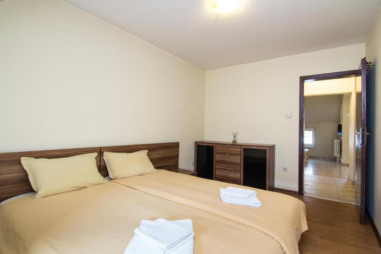 Family Hotel Madrid Sofya Dış mekan fotoğraf